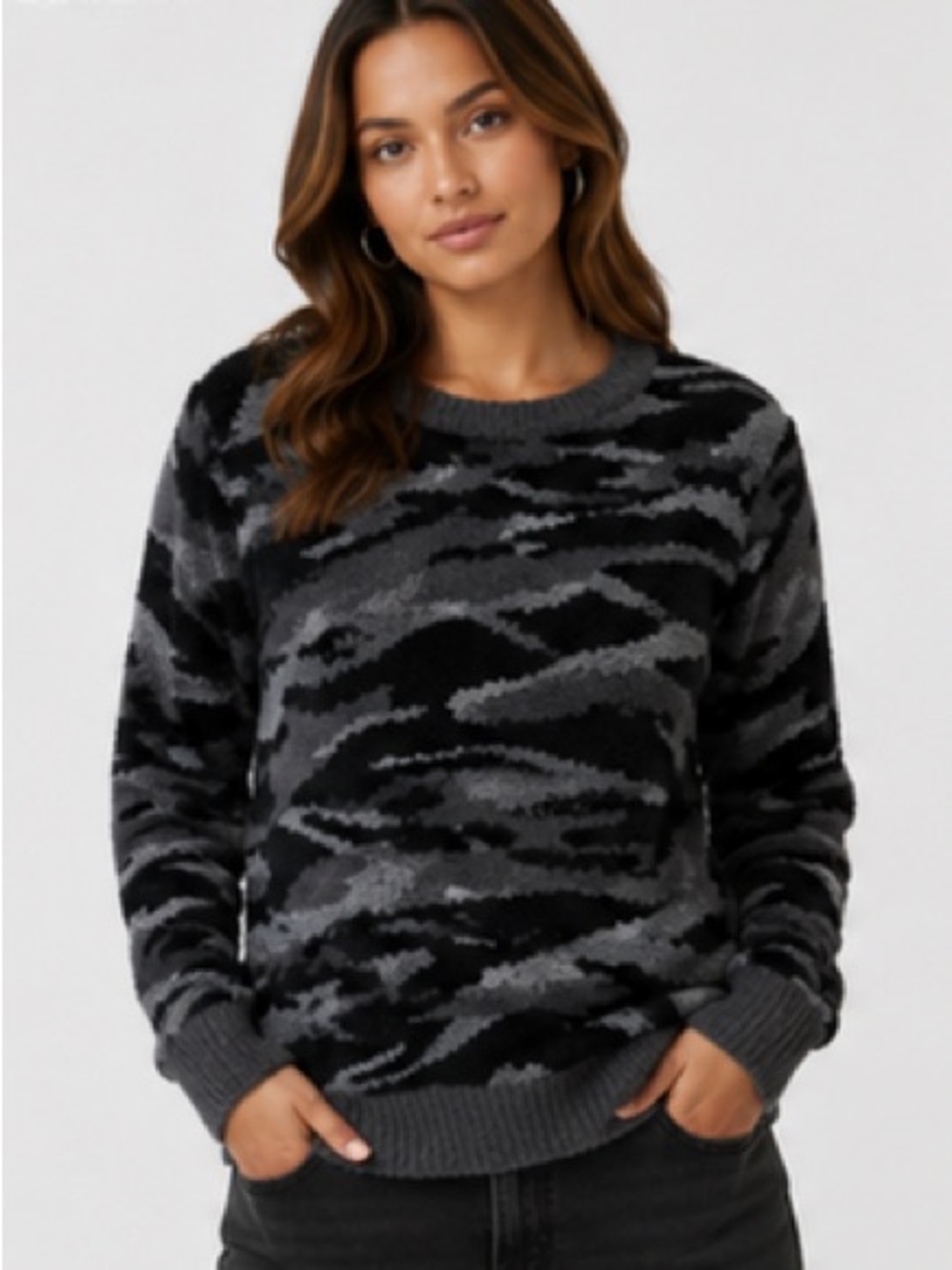 Barefoot Dreams COZYCHIC Seaside Crewneck Pullover Sweater Carbon Camo XL New